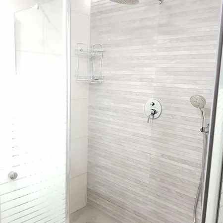 Stylish Apartment With A Patio Close To The Beach Eilat Exterior photo