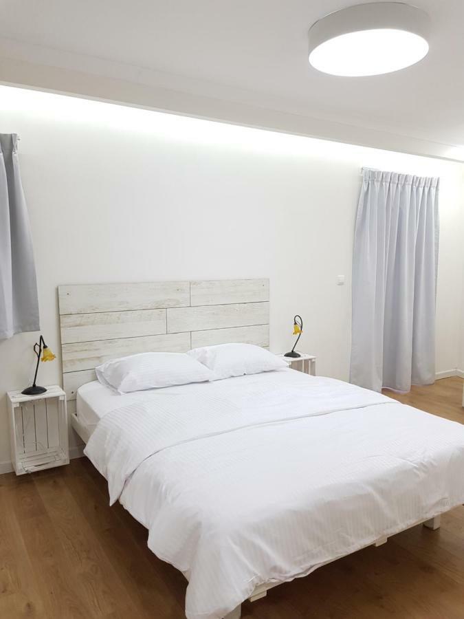 Stylish With A Patio Close To The * Eilat